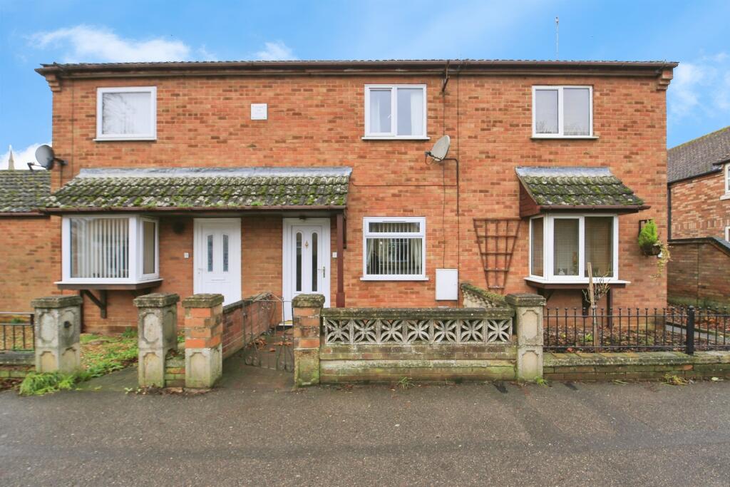 Main image of property: The Avenue, March