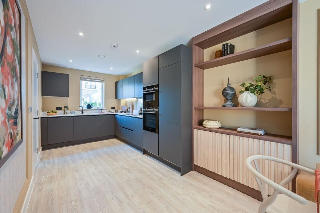 Main image of property: North Gate Park, Harringay, London, N15