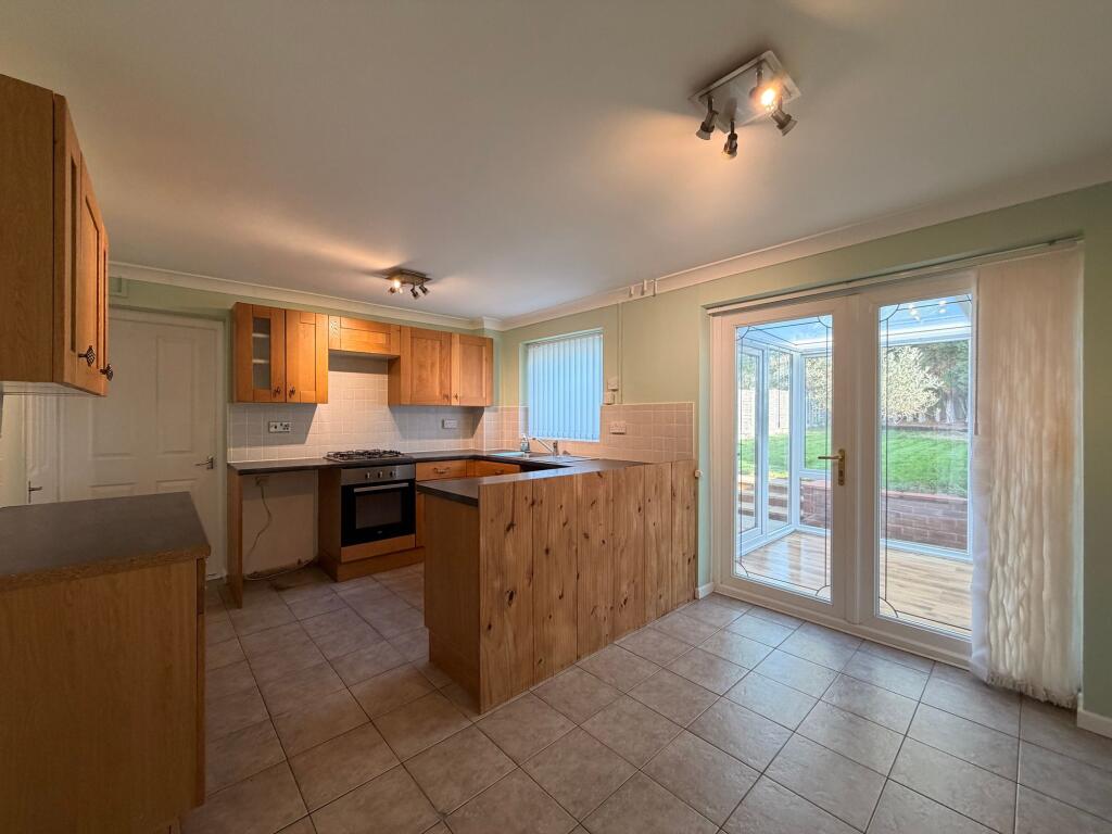 House in Tamworth, Stonydelph - More