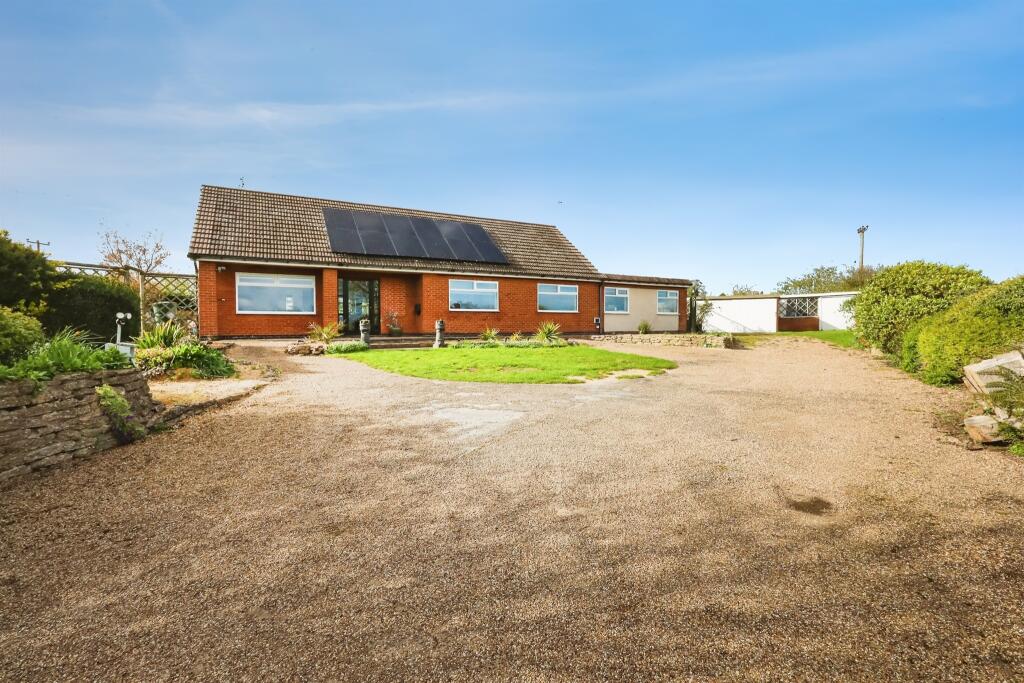 Main image of property: Top Street, Askham, NEWARK