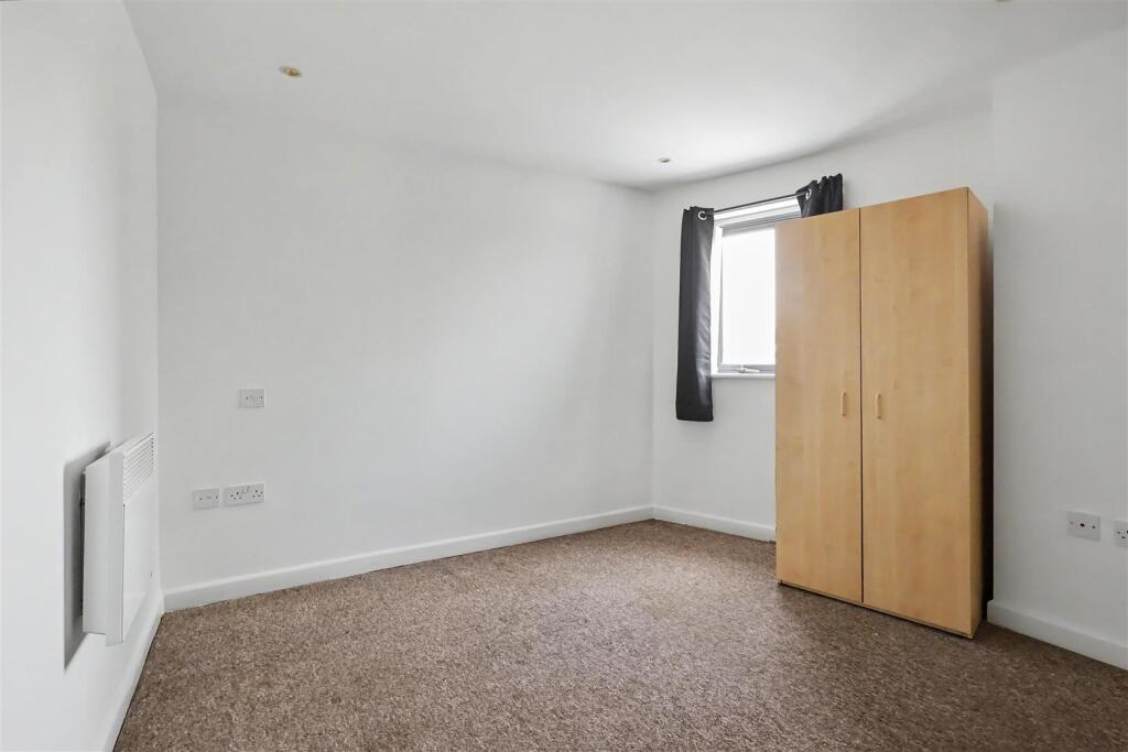 Apartment in Nottingham, Rainbow Quarter, St Ann's - View 5