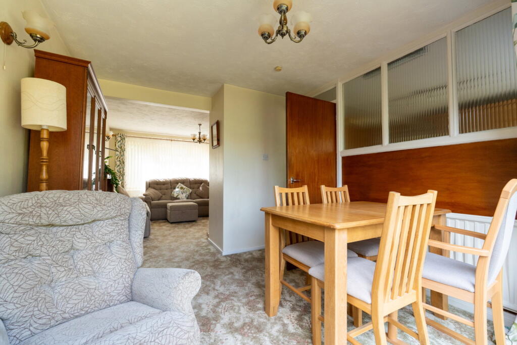 Waters Avenue, Carlton Colville, Lowestoft, NR33 8BJ photo 4