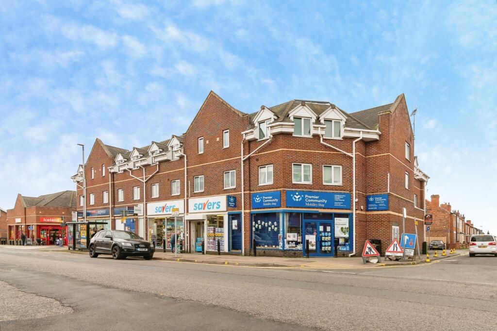 Main image of property: Carlton Hill, Carlton, Nottingham, Nottinghamshire, NG4