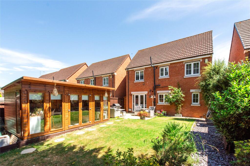 House in Grange Park - View 4