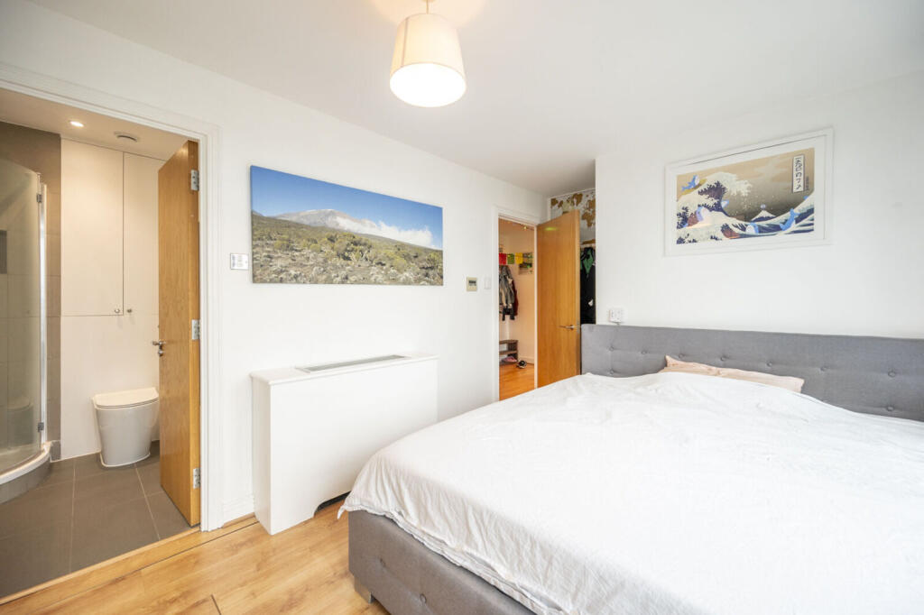 Apartment in London - View 5