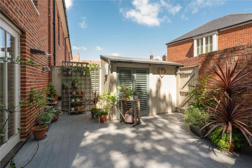 Old Ruttington Lane, Canterbury, Kent, CT1 - View 4