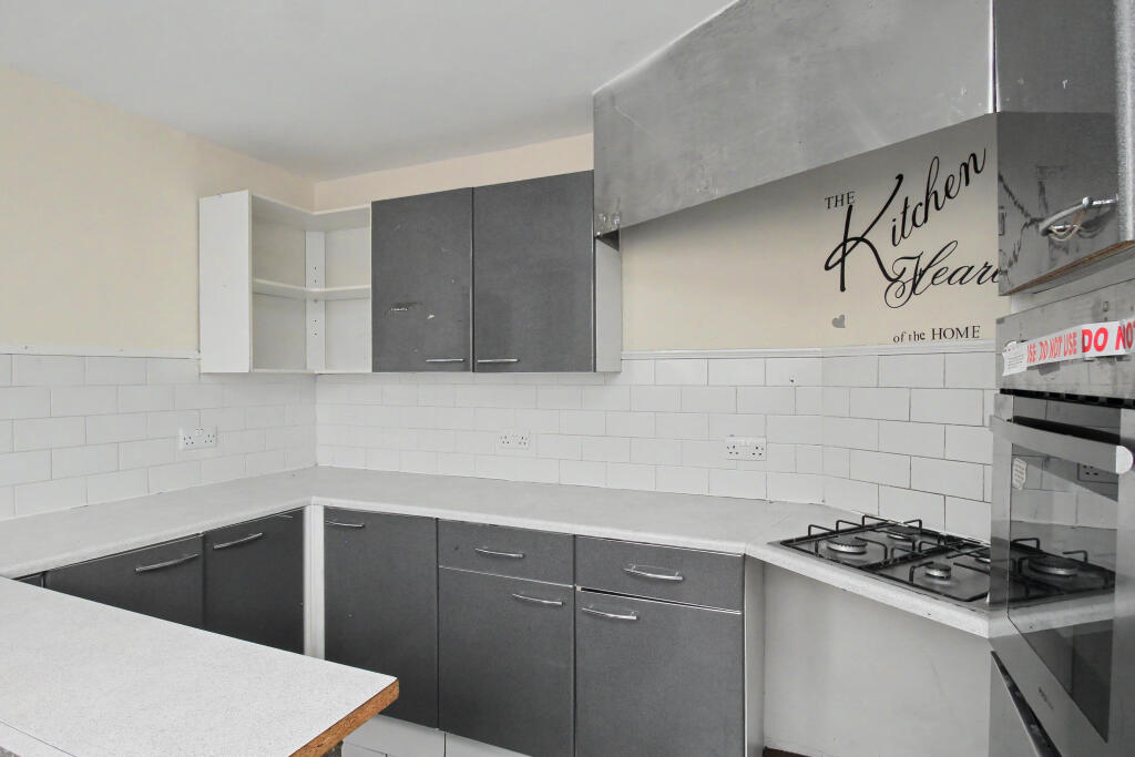 Apartment in Cleethorpes, New Clee - View 2