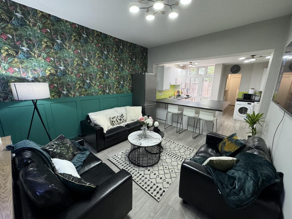 Main image of property: Raddlebarn Road, Selly Oak, West Midlands, B29