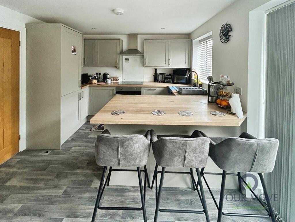 House in Swadlincote, Lower Midway, Midway - View 3