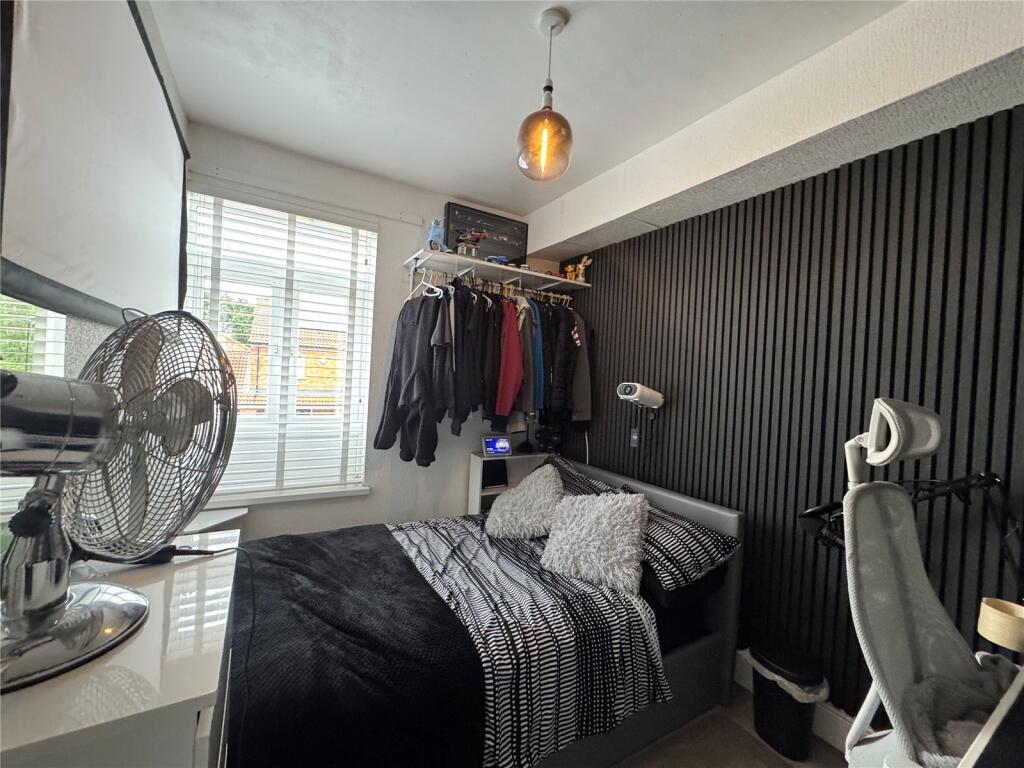 House in Doncaster, Norton - View 3