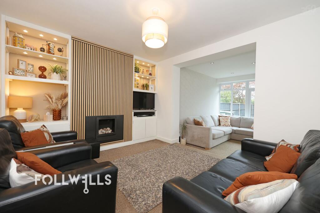 House in Stoke-on-Trent - View 2