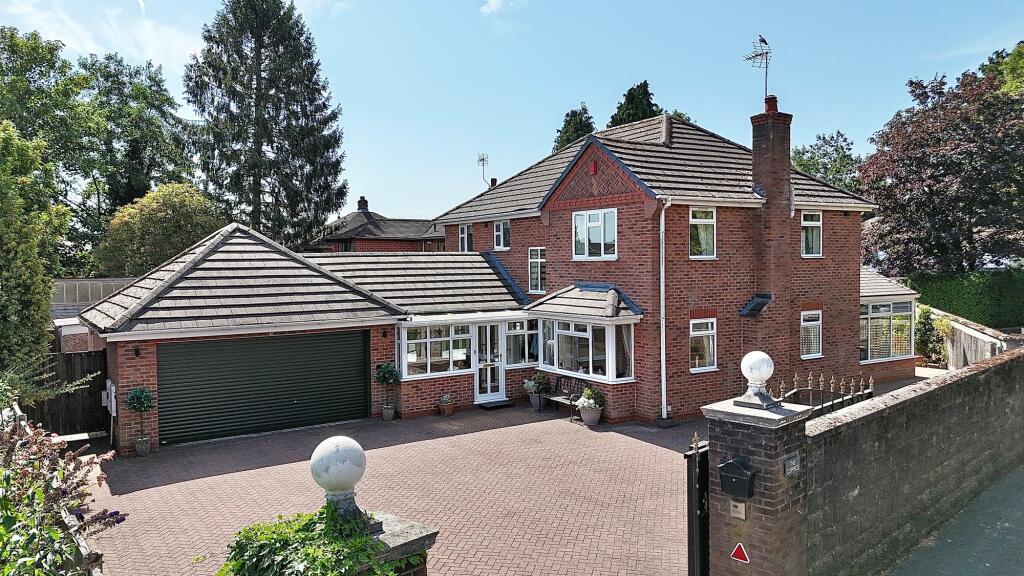 Main image of property: Cheadle Road, Blythe Bridge, ST11