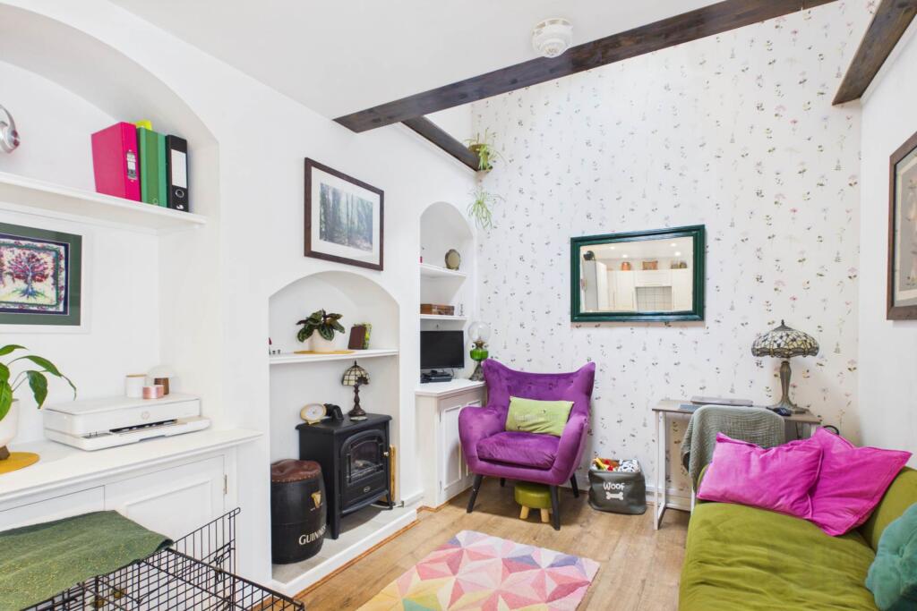 Apartment in London, Morden - View 3
