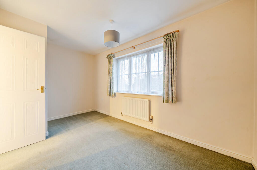 Hodges Mews, High Wycombe, Buckinghamshire - View 4