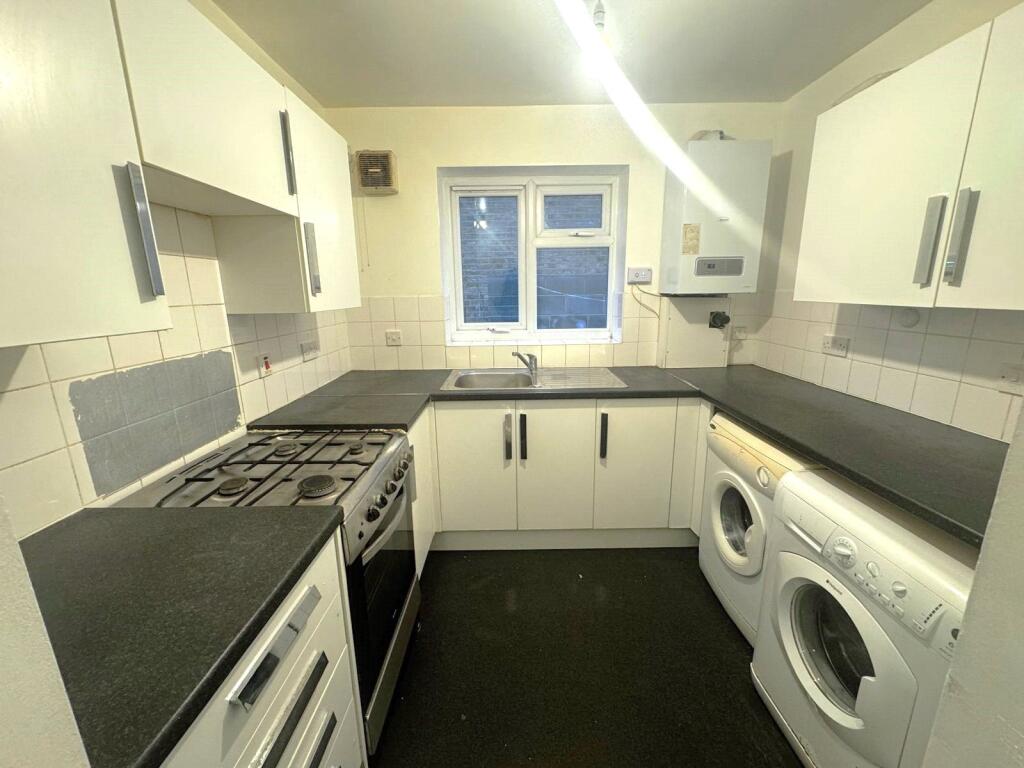 Beaconsfield Road, Southall, Greater London, UB1 - View 5