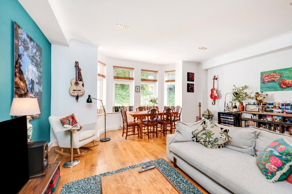 Apartment in London, South Hampstead - View 3