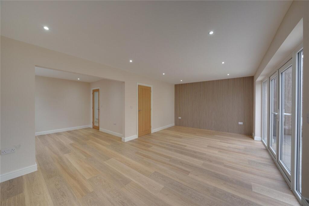House in East Cambridgeshire, Isleham - View 3