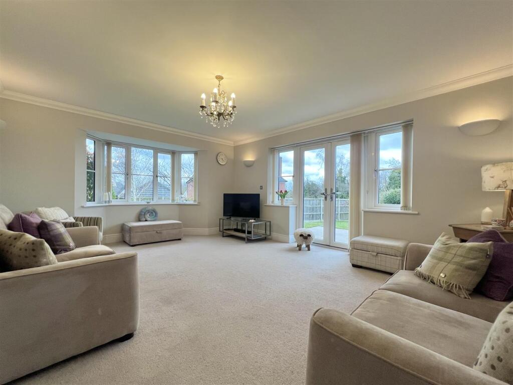 Sweetpool Lane, Hagley photo 4