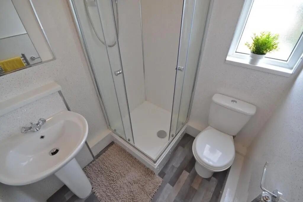 House in Nottingham - View 5
