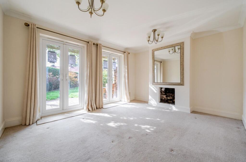 House in Southampton - View 4