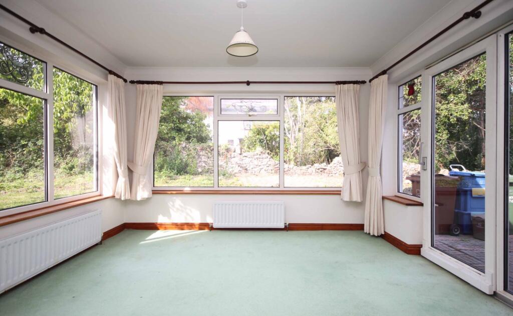 Siliwen Road, Bangor, Gwynedd, LL57 photo 4