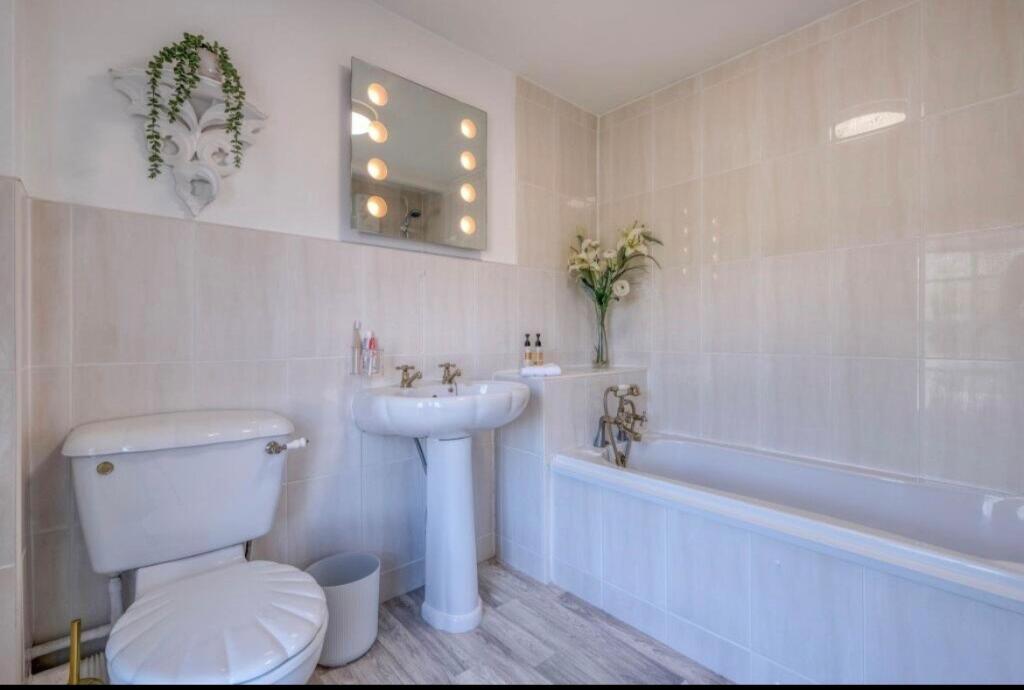 Additional image 7 of Beoley Hall, Icknield Street, Beoley, Redditch, B98