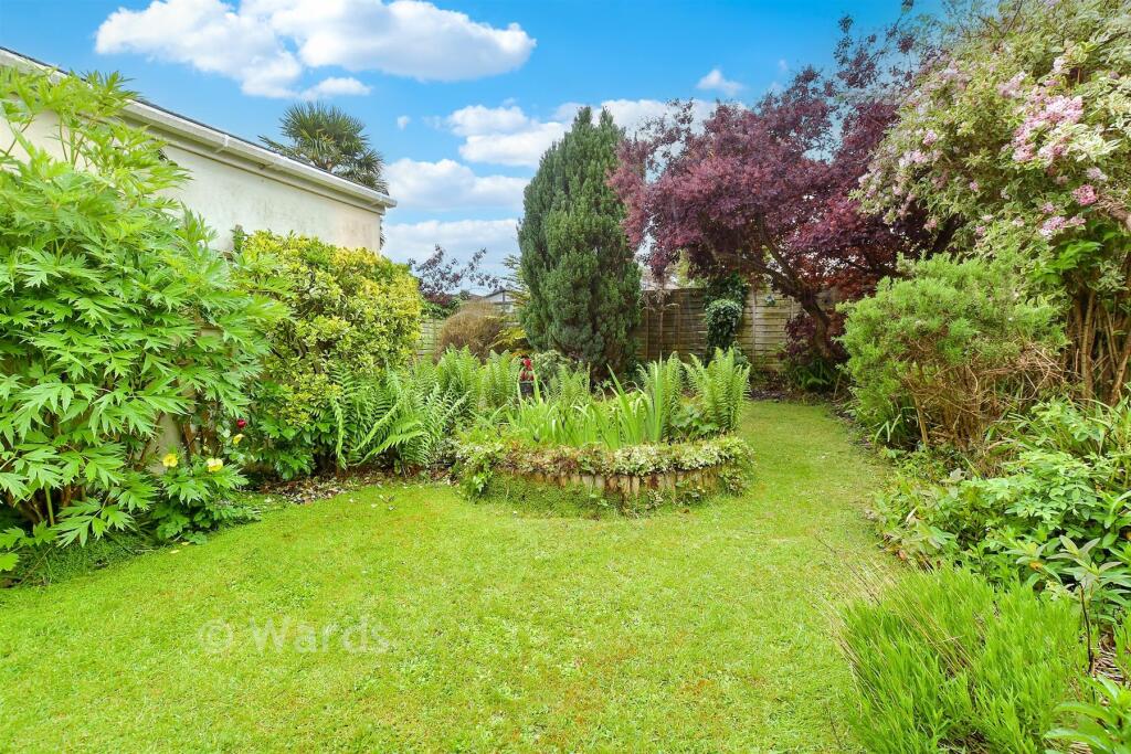 Hogben Close, Lyminge, Folkestone, Kent photo 4