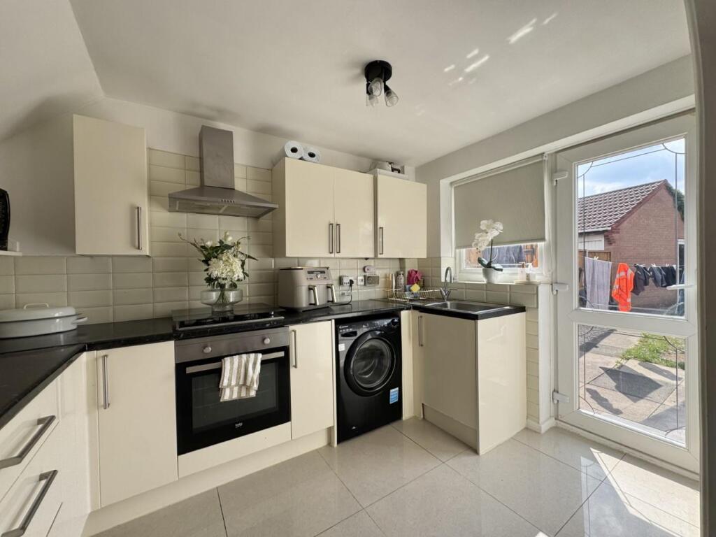 House in Wolverhampton - View 3