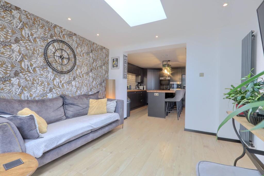 House in Stockton-on-Tees - More