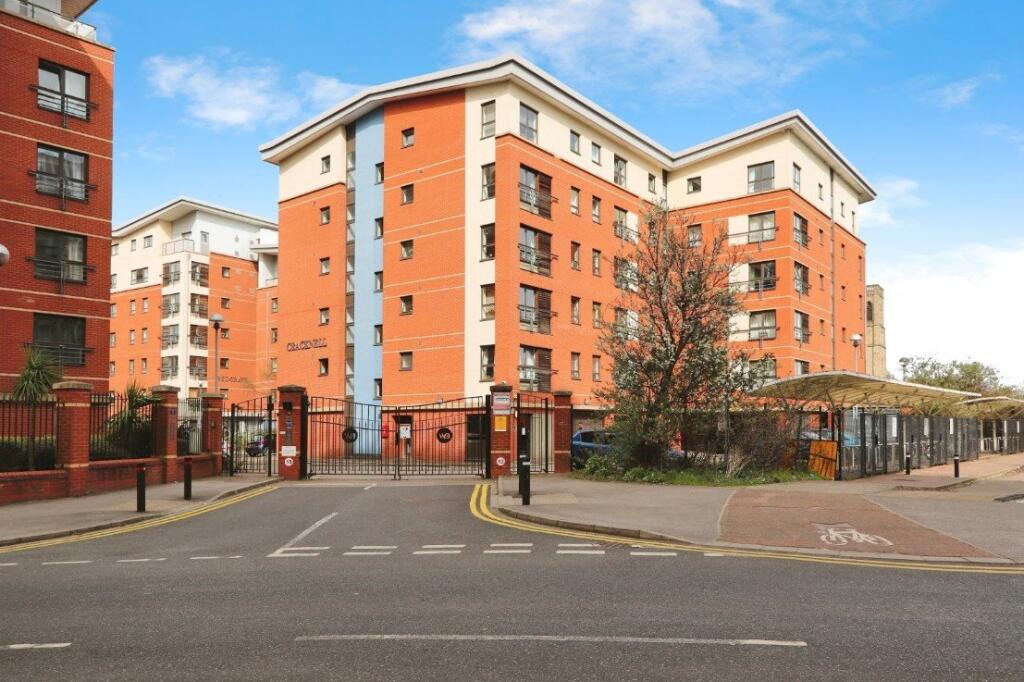 Main image of property: Millsands, Sheffield, South Yorkshire, S3