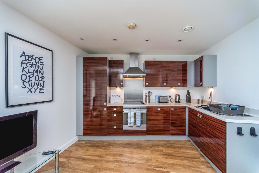 Main image of property: Quayside, Bute Crescent, Cardiff, CF10