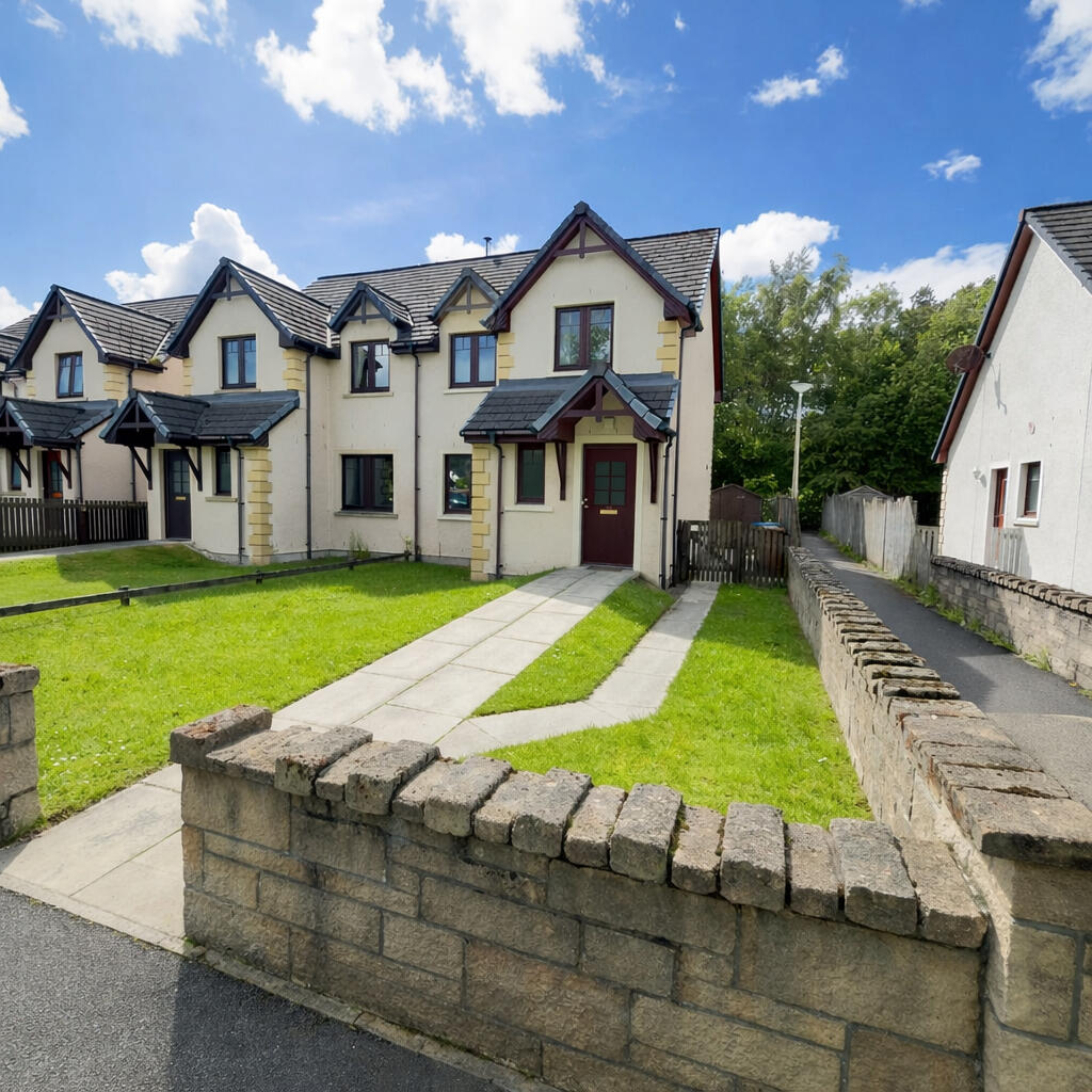 House in Aviemore, Highland - View 2