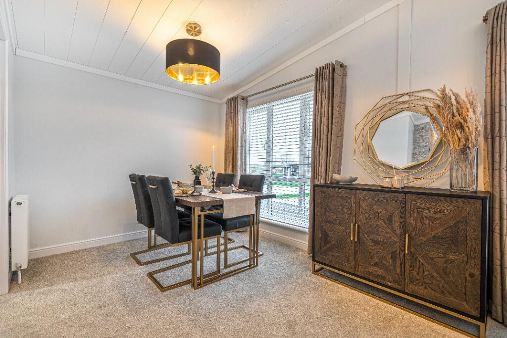 House in Canterbury - View 3