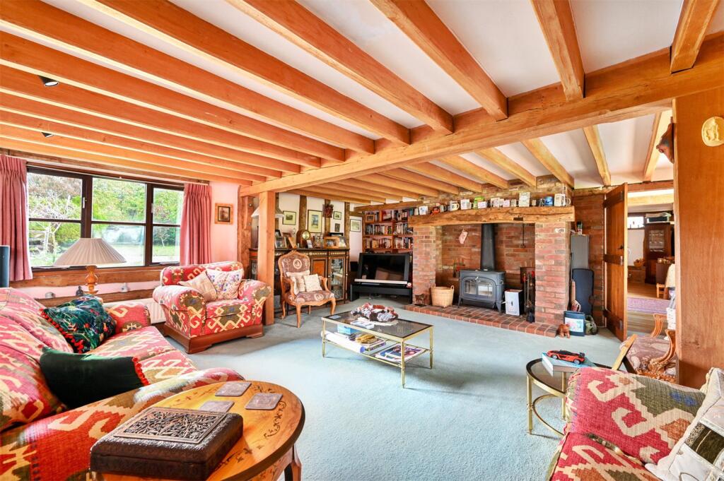House in Tonbridge - More