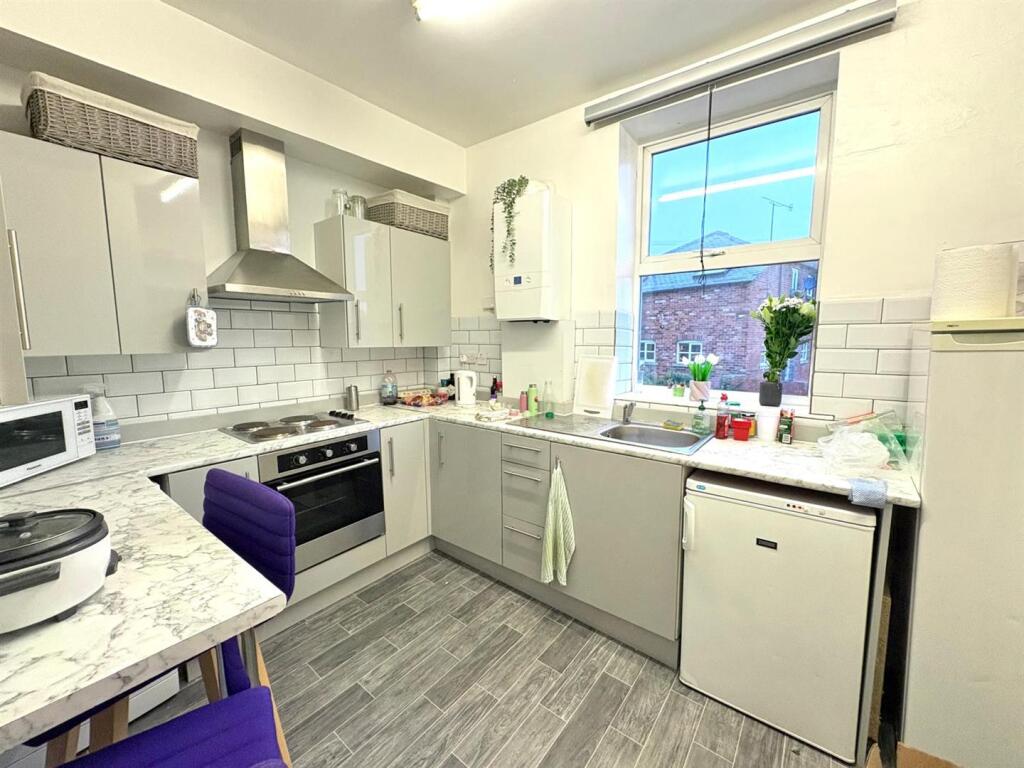 House in Sheffield - View 2