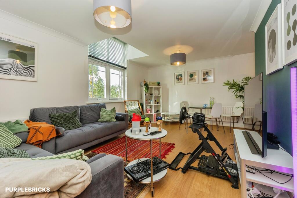 Apartment in Manchester - View 4