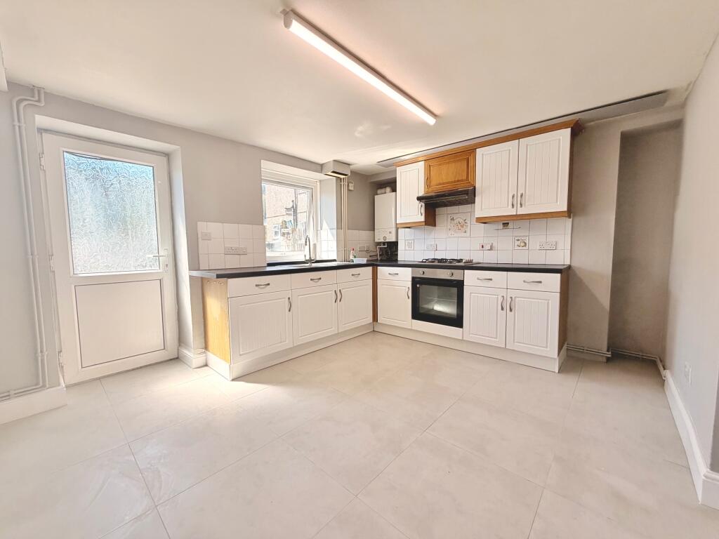 House in Cardiff - More
