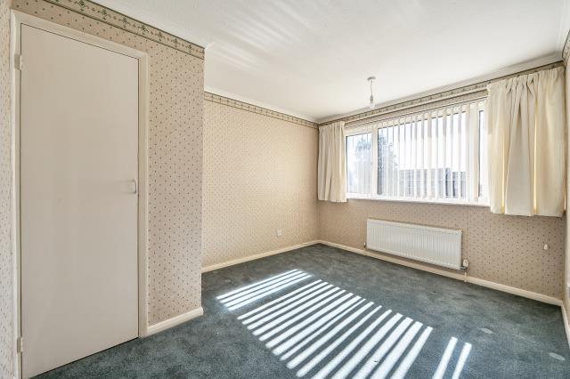 Tower Close, Marcham, Abingdon photo 3