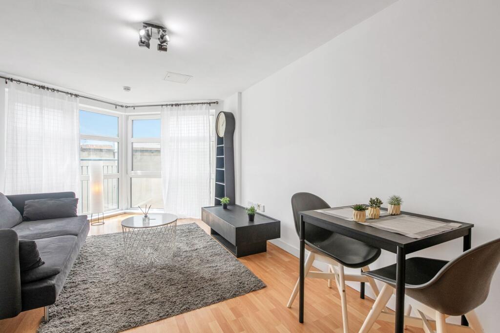 Apartment in Nottingham, Lace Market, The Meadows - View 2
