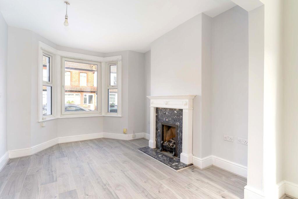 House in London - View 4