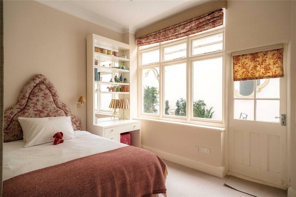 Property photo 10