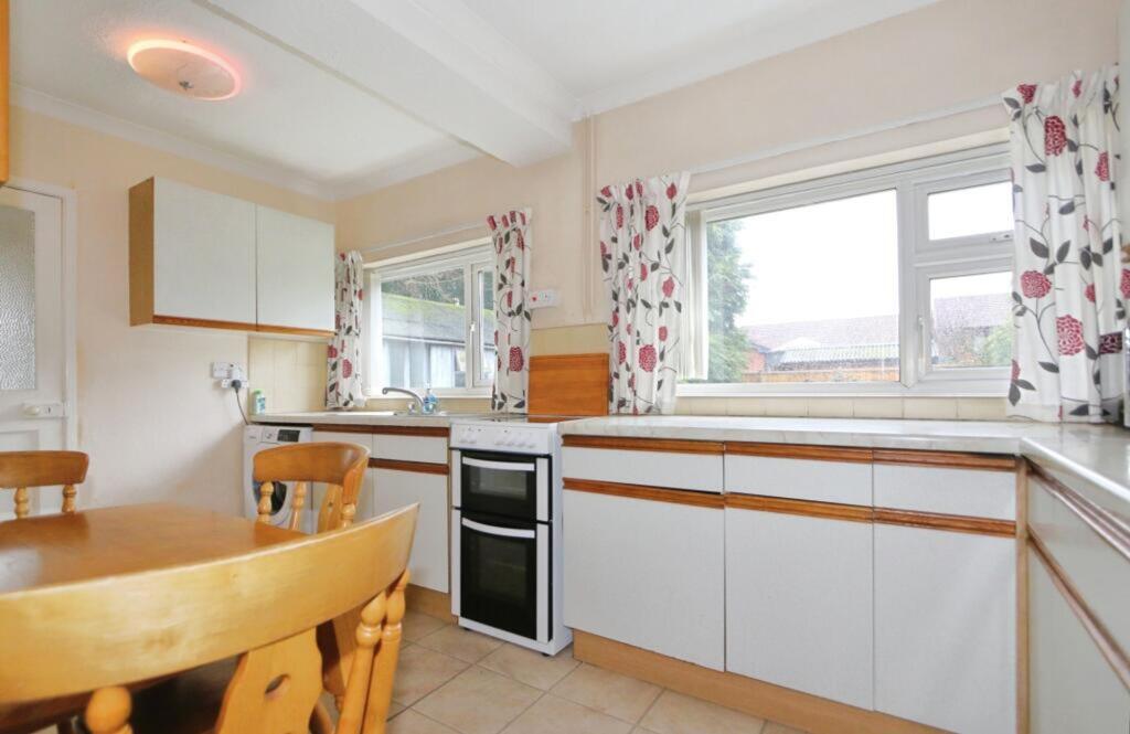 House in North West Leicestershire, Packington - View 5