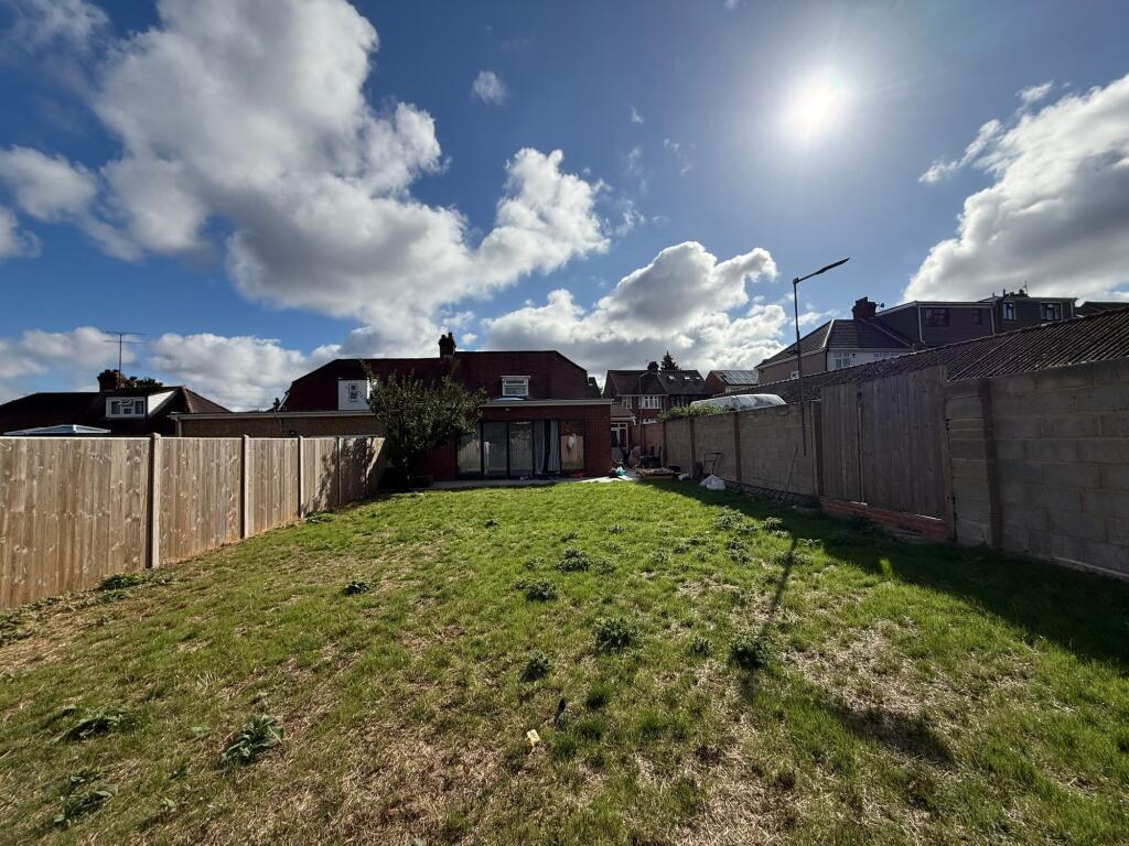 House in Luton - More