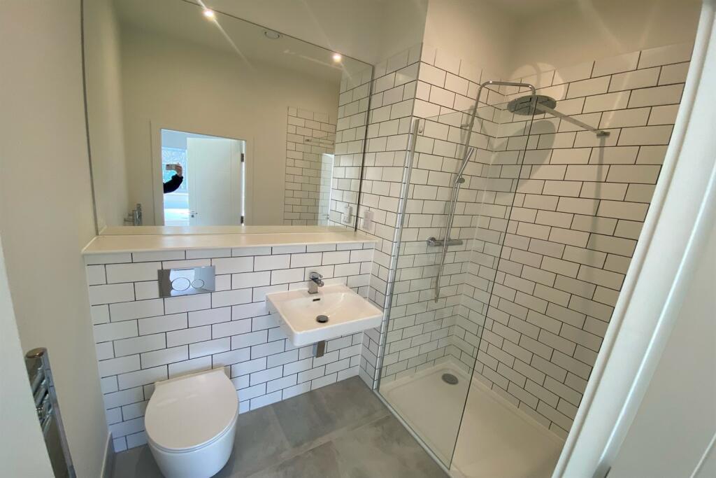 Apartment in Leicester - More