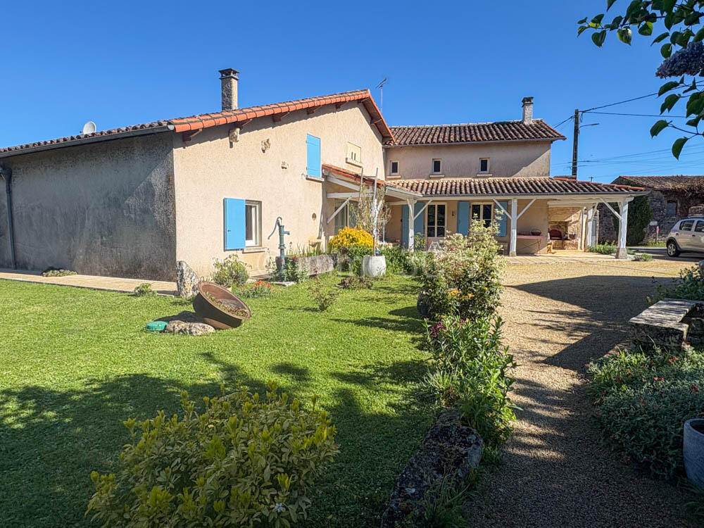 Main image of property: Poitou-Charentes, Deux-Sèvres, Sauzé-entre-Bois