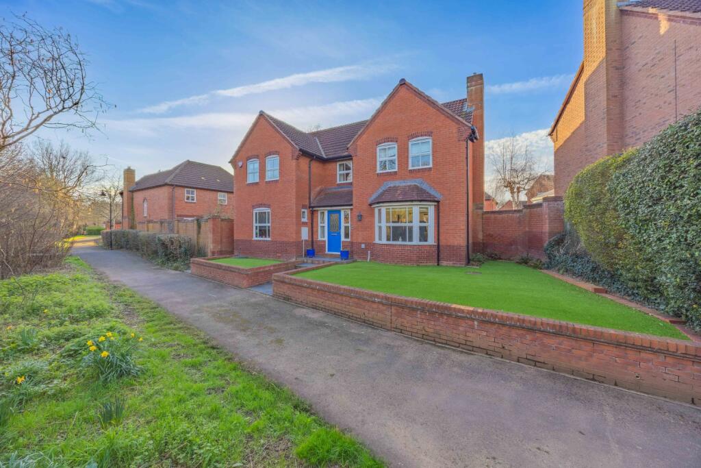 Main image of property: 30 Barbers Mead, Taunton