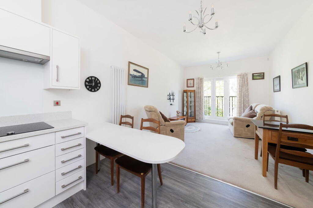 Janet Blunt House, Adderbury photo 2
