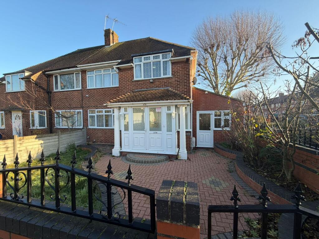 Main image of property: Greenford Avenue
