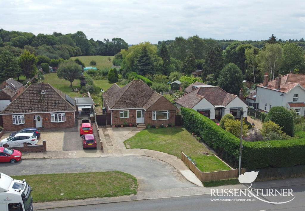5-bed bungalow on Grimston Road, South Wootton, £400,000