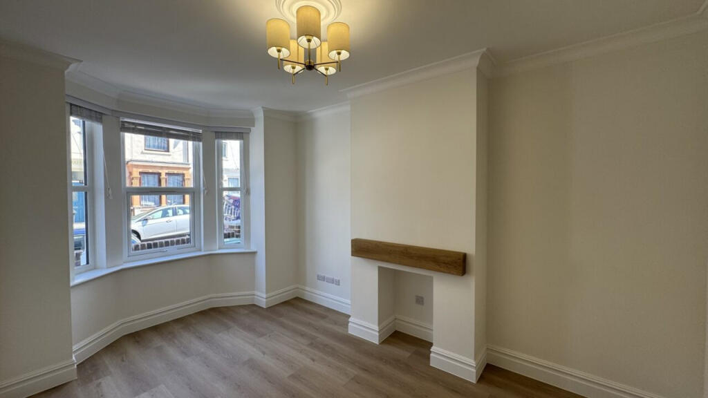 House in Portsmouth - View 2